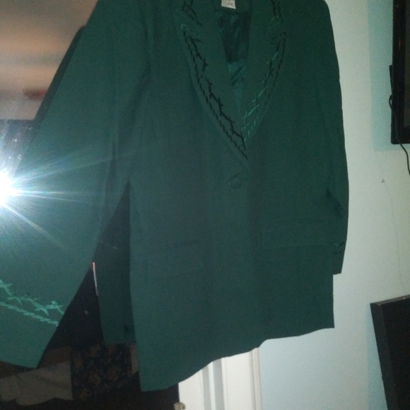 blazer - Picture 4 of 5